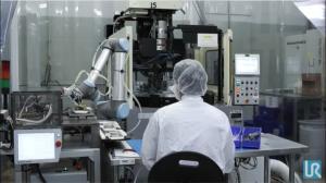ur3 robot collaborative robot and pick and place robot