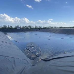China Tenglu 0.1mm 3mm Black / Green / White / Blue HDPE Geomembrane Pond Liner for Fish Farm Pond on sale