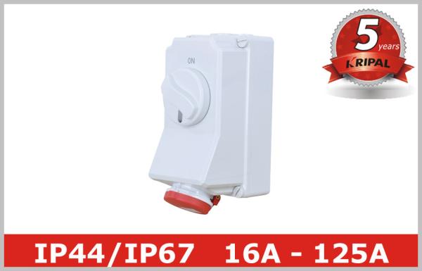 Quality IEC CEE Power Distribution Interlocked Socket with Machanical Switch for sale