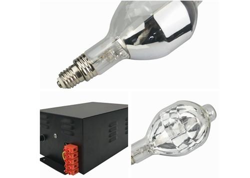 Quality Easy Operation Metal Halide Lamp Maximize Light Utilization With Inner Coating for sale