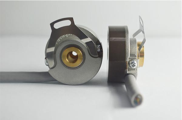 Quality Hollow Shaft Through Hole Encoder 14400 Resolution OC Output for sale