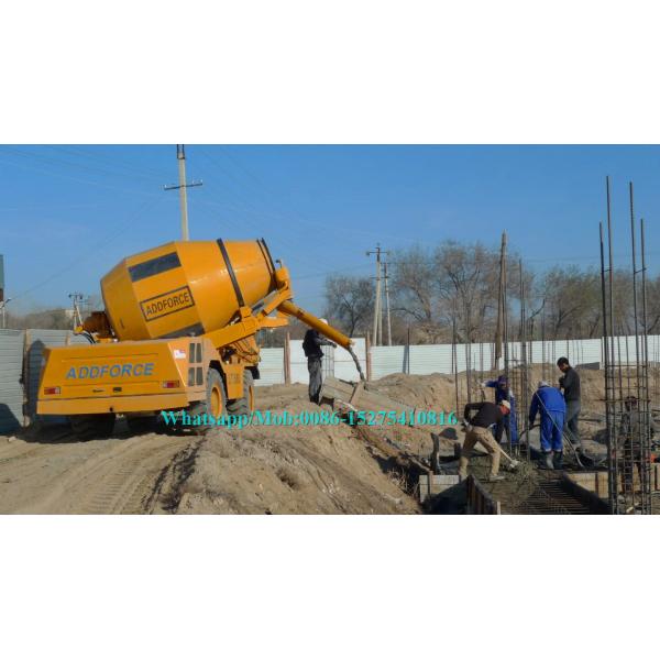 Computerized Road Construction Equipment , Small Concrete Mixer Machine All Wheel Drive