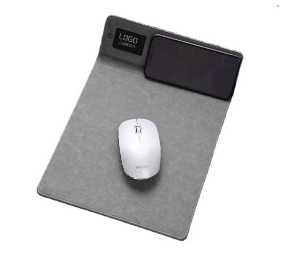 Quality Fast Heating 10W Computer Mouse Pad Type C Fast Wireless Charging for sale