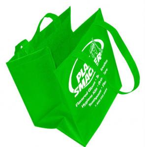 China custom non woven packaging bags non woven polyester tote bags for clothing wholesale