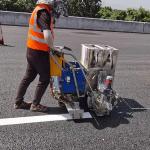 Pushing 60Lx2 Two Component Road Line Striping Machine Self Dropping