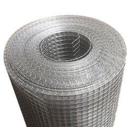 China Welded Galvanized Wire Mesh Panels For Construction on sale