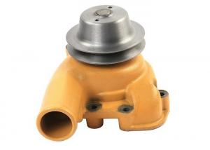 China PC200-3 Engine S6D105 Water Pump 6136-62-1102 on sale