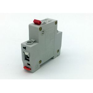 China Electric 1 Pole Circuit Breaker / Fire Resistant Automotive Circuit Breaker wholesale