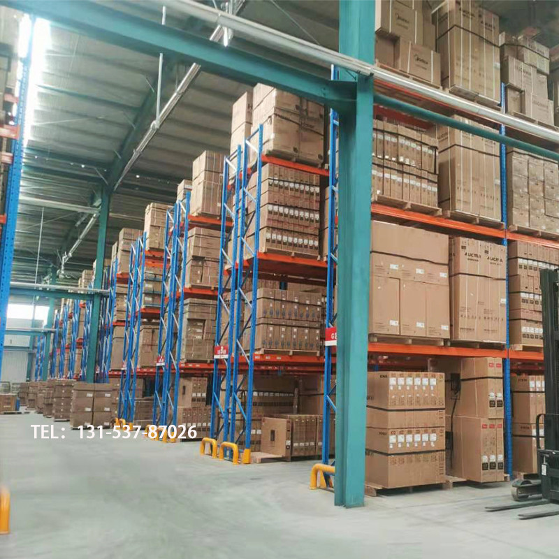 Steel Q235 Warehouse Pallet Racking Customized Width Large Capacity Storage Shelves