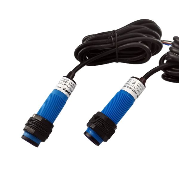 Photoelectric Switch G18 3-wire 10-30VDC PNP NO 10cm Detection Distance Diffused Type Photoelectric Sensor