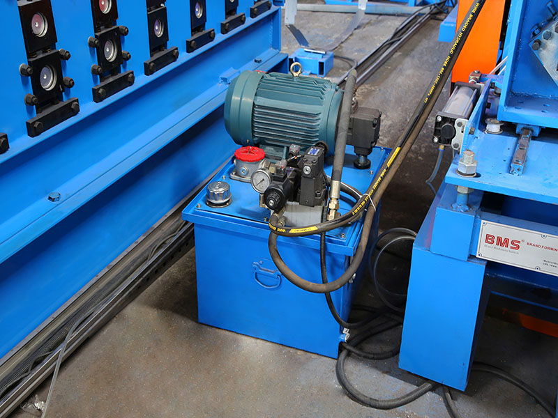 C Profile Beam Pallet Rack Post Roll Forming Machine With Punching System