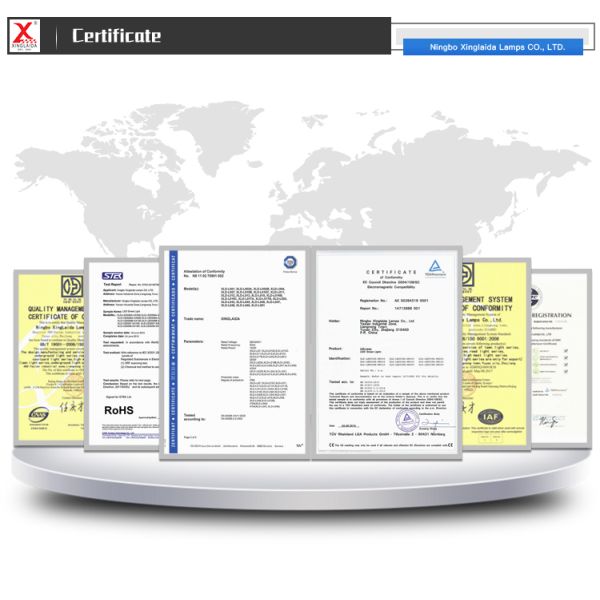 Modern Decorative Garden Light Pole Outdoor Waterproof Street Light Poles