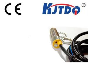 China Photoelectric diffuse type sensor adjustable sensing range with high temperature sensor wholesale