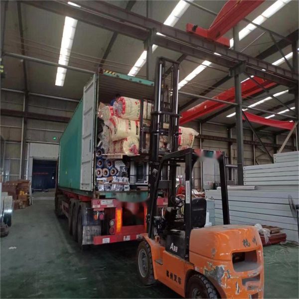 Moveable 40FT Container House with Galvanized Steel Frame and Wall 75mm Sandwich Panel