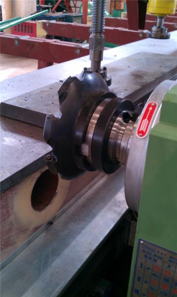 Fixed Upper Press - beam Box Beam Welding Edge Milling Machine