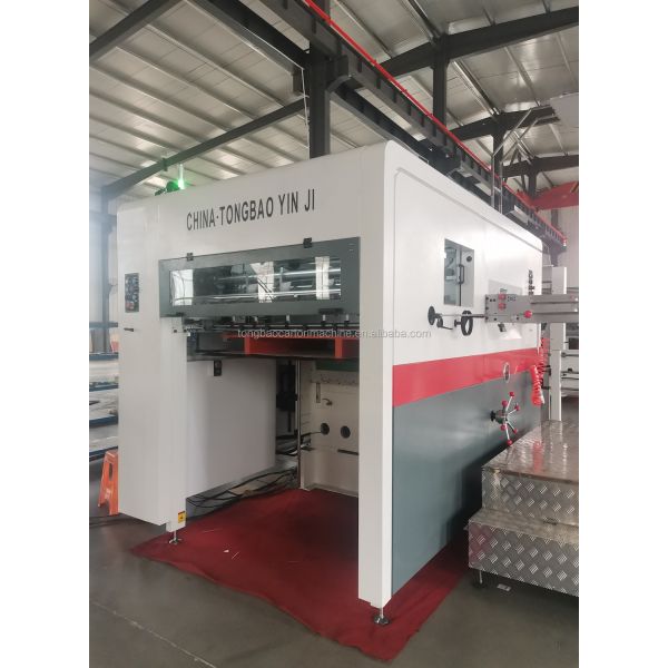 Versatile 300 T Semi Automatic Die-Cutting and Creasing Machine for Various Materials
