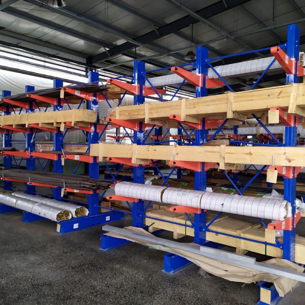 Industrial Q235B Steel Cantilever Storage Racks Adjustable Pipe Storage Shelf OEM Size
