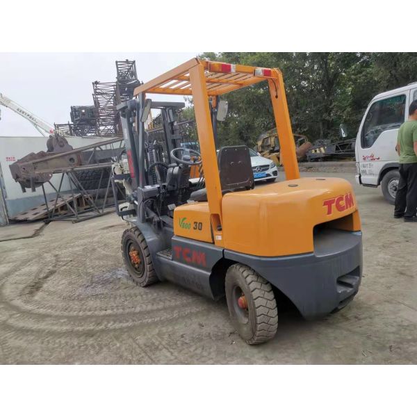 TCM FD30 Second Hand Forklift Truck , 3T Used Diesel Forklift