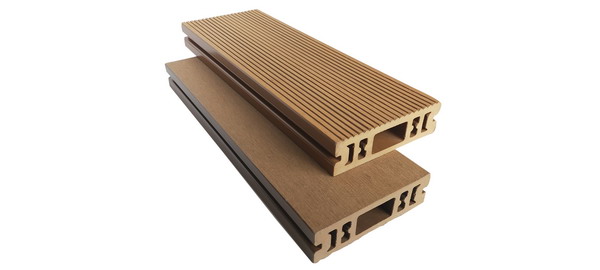 Hollow Waterproof 105*31mm WPC Hollow Decking