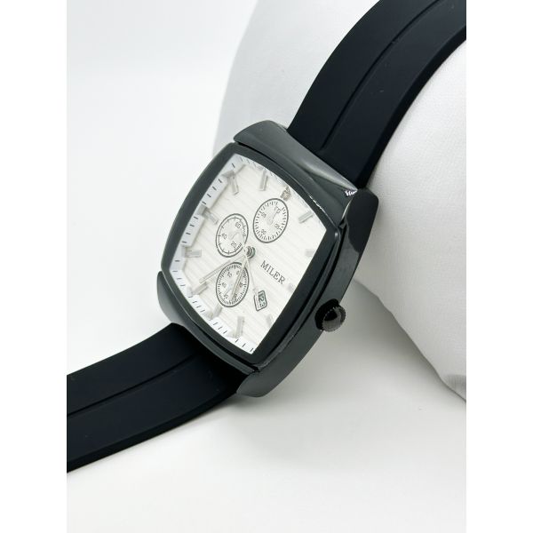 Custom White Dial Luxury Men's Watch Multiple Color Analog Display