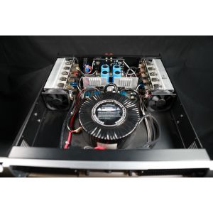 China Bar Concert CLASS AB 2U 400 Watt Home Stereo Amplifier on sale