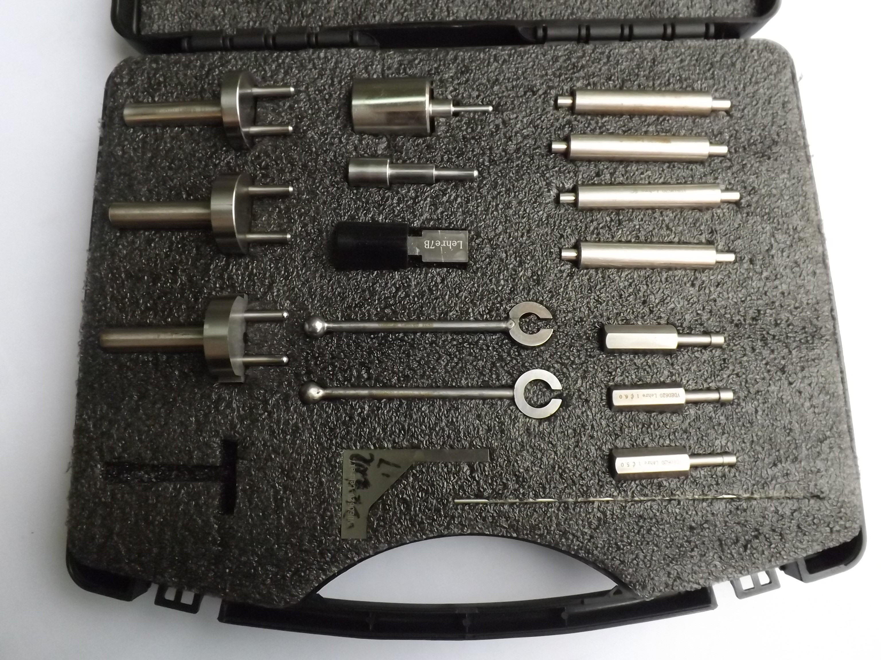 CEE7 Plug Socket Tester Plug And Socket Gauge Calibration Certificate