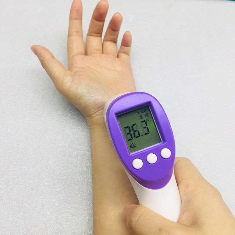 China 3-5cm Range FCC Approval Temperature Gun Infrared Thermometer wholesale
