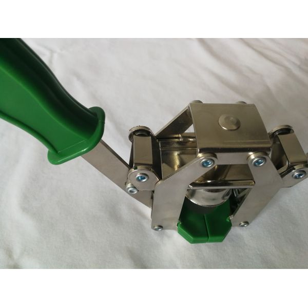 Handheld Beer Gland Device Manual Bottle Capper For Beer Making , Long Use Life