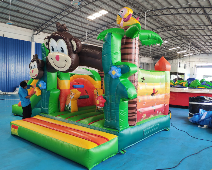 Quality Commercial Bouncy Castle Inflatable Water Slide With Pool for sale