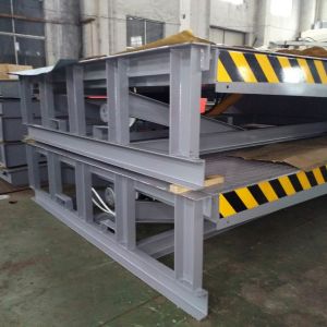 25000LBS Loading Dock Leveler Noiseless Steel Structure Loading Bay Dock