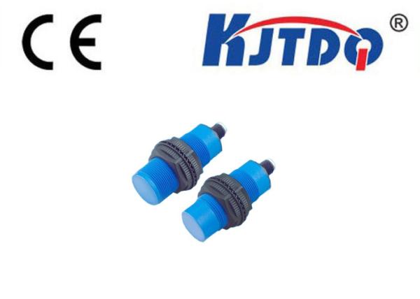 Quality Plastic Cylindrical M30 Capacitive Proximity Sensor , 4 Wire Proximity Sensor for sale