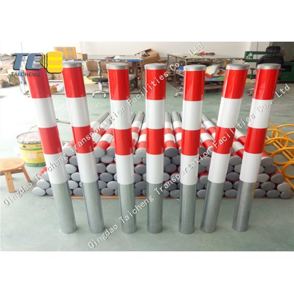 China Reflective Tape Fixed Bollards Removable Parking Posts Security Locking wholesale