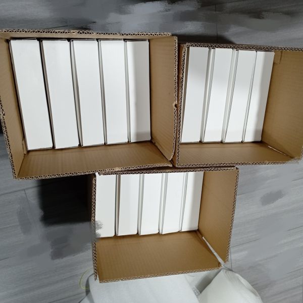 J63A Series Micro Rectangular Electrical Connector with 0.635mm Spacing and Twisted Wire Elastic Micro-Pin Inserts for Screw and Nut Connection
