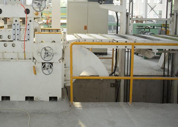 Quality Automatic Flying Shear Cutting Machine With Closed - Loop Control Mode for sale